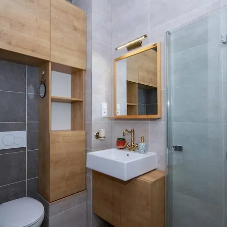 Vintage Modern Old Town Apartamento *