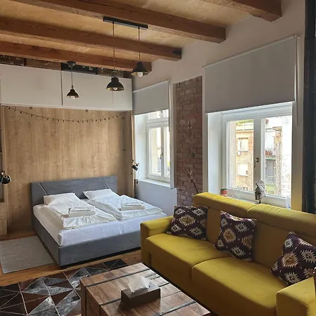 Apartment Vintage Modern Old Town Bratislava